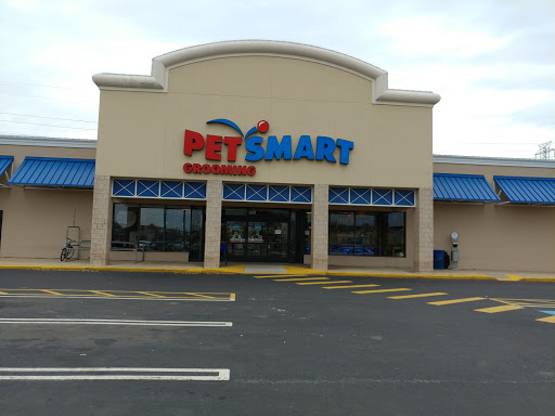Pet Supply Store «PetSmart», reviews and photos, 1559 Merritt Blvd, Dundalk, MD 21222, USA