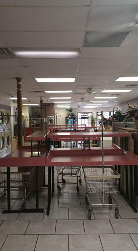 Laundromat «Maytag Home Laundry», reviews and photos, 519 Tiffin Ave, Sandusky, OH 44870, USA