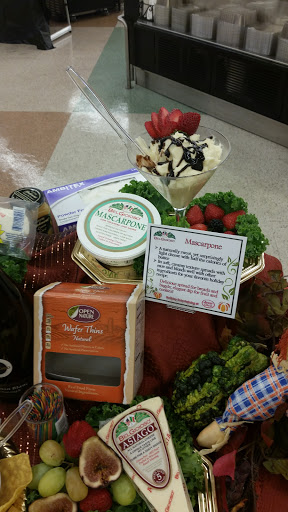 Grocery Store «Jewel-Osco», reviews and photos, 4 E Ogden Ave, Westmont, IL 60559, USA