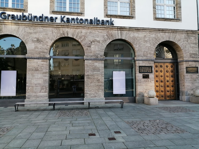 Graubündner Kantonalbank, Hauptsitz Chur Postplatz - Bank