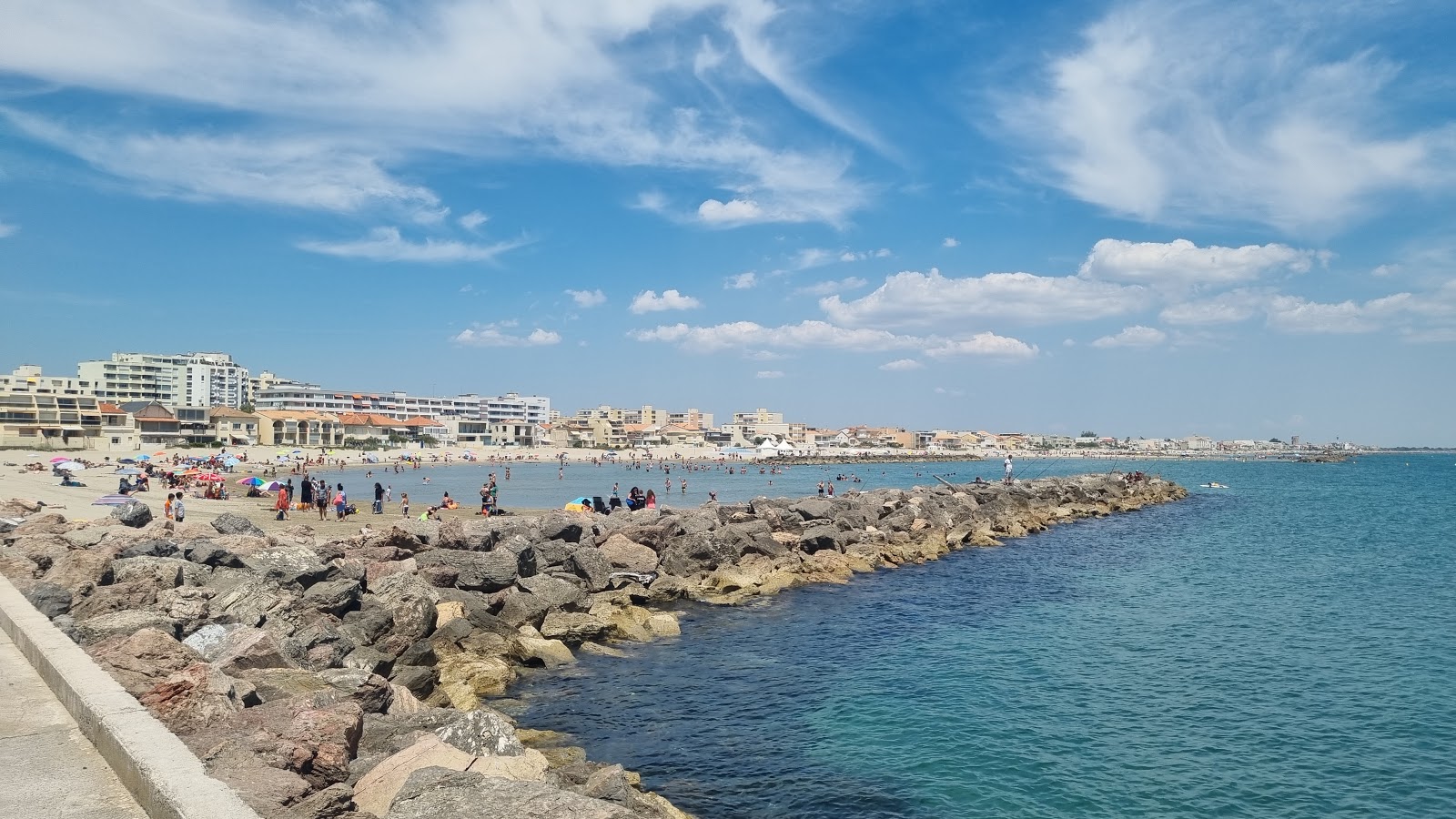 Foto di Spiaggia di Carnon con molto pulito livello di pulizia