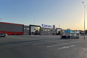 E.Leclerc station in Vierzon Cedex image