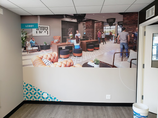 Sign Shop «FASTSIGNS», reviews and photos, 313 N Mattis Ave #114, Champaign, IL 61821, USA