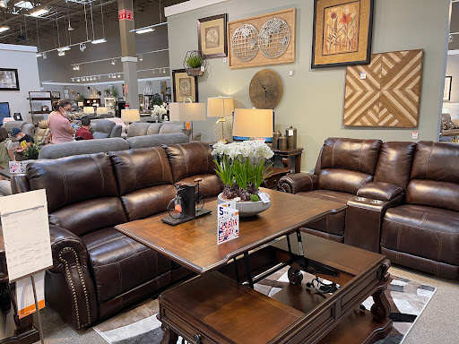 Furniture Store «Ashley HomeStore», reviews and photos, 3667 N Freeway Blvd, Sacramento, CA 95834, USA