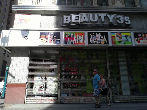 Manhattan Beauty, 505 Eighth Ave #1, New York, NY 10018, USA, 