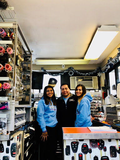 Locksmith «The Keyless Shop at Sears», reviews and photos, 7103 Democracy Blvd, Bethesda, MD 20817, USA