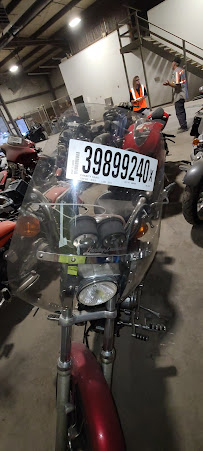 Copart - Davenport - Photo 3 - Car repair in Eldridge, IA, Davenport