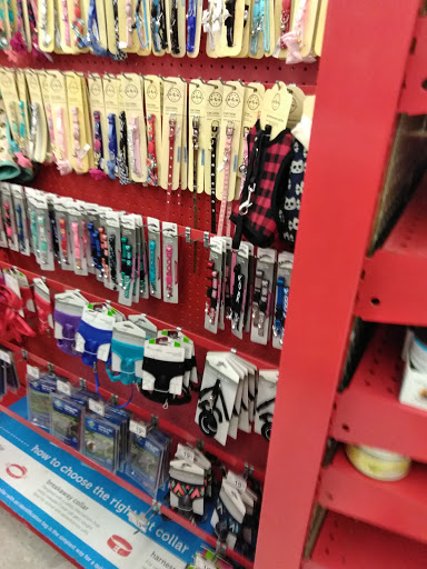 Pet Supply Store «Petco Animal Supplies», reviews and photos, 1220 Commons Cir, Plover, WI 54467, USA