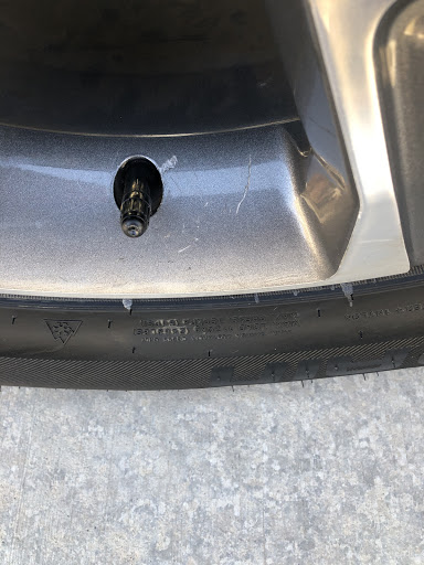 Tire Shop «Discount Tire Store - Draper, UT», reviews and photos, 89 E 12450 S, Draper, UT 84020, USA