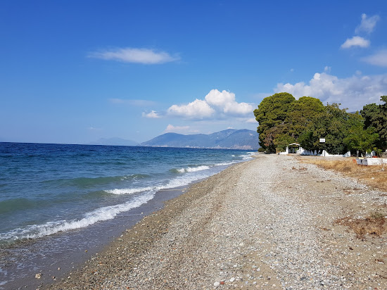 Rovies 2 beach