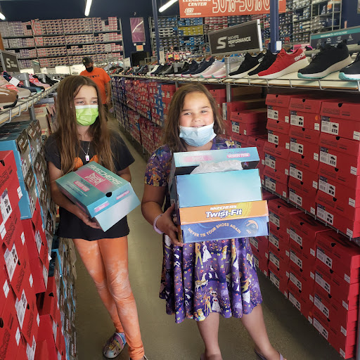Shoe Store «SKECHERS Factory Outlet», reviews and photos, 15251 Beach Blvd, Westminster, CA 92683, USA
