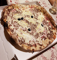 Plats et boissons du Pizzas à emporter Aux Mille Et Une Pizzas à Montrevel-en-Bresse - n°1