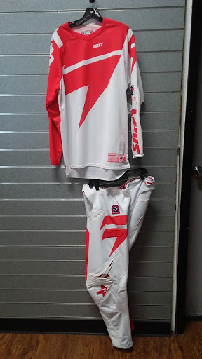 Yamaha Motorcycle Dealer «Braap Shop Yamaha», reviews and photos, 500 N Carpenter Rd, Modesto, CA 95351, USA