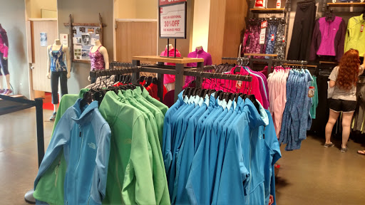 Clothing Store «The North Face Outlet», reviews and photos, 127 Premium Outlets Dr #633, Monroe, OH 45050, USA