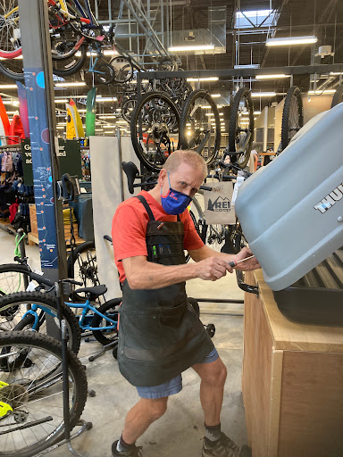 Camping Store «REI», reviews and photos, 7531 North Point Pkwy, Alpharetta, GA 30022, USA