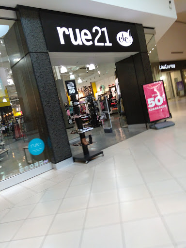 Clothing Store «rue21», reviews and photos, 1600 Rio Rd E #1504, Charlottesville, VA 22901, USA