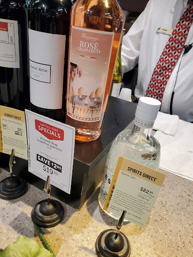 Wine Store «Total Wine & More», reviews and photos, 2701 184th St SW #108b, Lynnwood, WA 98037, USA