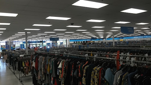 Clothing Store «Ross Dress for Less», reviews and photos, 1985 W Malvern Ave, Fullerton, CA 92833, USA