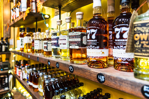 Wine Store «Bottoms Up Wine & Spirits», reviews and photos, 731 Franklin Ave, Brooklyn, NY 11238, USA