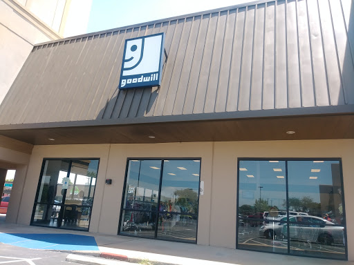 Thrift Store «Goodwill Central Texas - Georgetown», reviews and photos, 3010 Williams Dr #137, Georgetown, TX 78628, USA