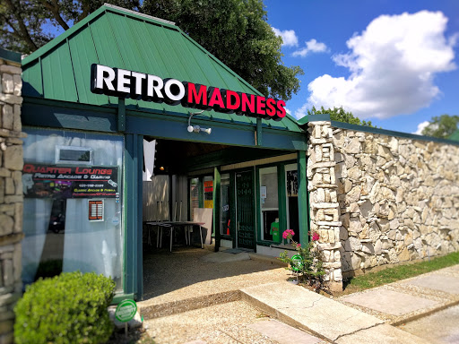 Video Game Store «Retro Madness», reviews and photos, 1424 Brown Trail, Bedford, TX 76022, USA