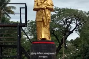 Thanthai Periyar Statue image