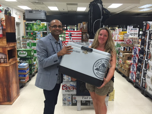 Liquor Store «M&M Wine & Spirits - Liquor Store», reviews and photos, 429 Market St, Elmwood Park, NJ 07407, USA