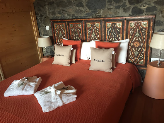 Chambres Chambre d'hôtes Palheiros do Serrado 9370-249 Estreito da Calheta