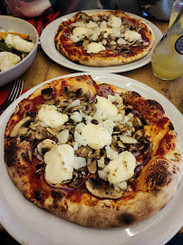 Pizza du Restaurant La Marina à Port-en-Bessin-Huppain - n°13