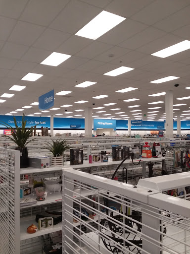 Clothing Store «Ross Dress for Less», reviews and photos, 15301 Manchester Rd, Ballwin, MO 63011, USA