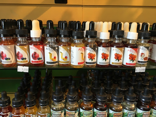 Vaporizer Store «Golden Smoke Shop», reviews and photos, 18601 Sherman Way, Reseda, CA 91335, USA