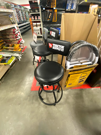Home Improvement Store «Tractor Supply Co.», reviews and photos, 27400 Tomball Pkwy, Tomball, TX 77375, USA