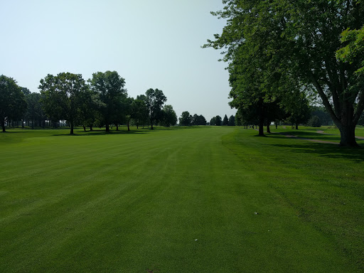 Country Club «Medina Golf & Country Club», reviews and photos, 400 Evergreen Rd, Medina, MN 55340, USA