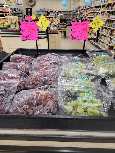 Roger's Shur Fine Food Mart