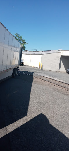 Shopping Mall «Valley Mall Plaza», reviews and photos, 480 Chancellor Ave, Irvington, NJ 07111, USA