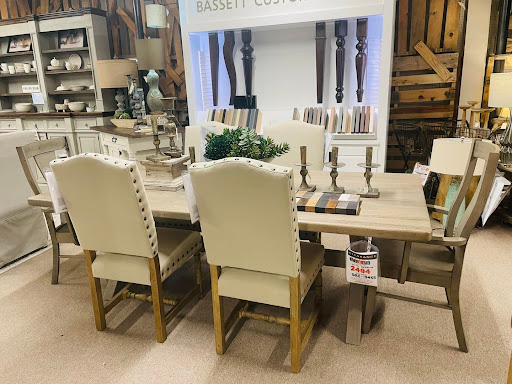 Furniture Store «Room To Room Furniture», reviews and photos, 3651 Cliff Gookin Blvd, Tupelo, MS 38801, USA