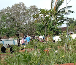 Taman makam kelurahan tamansari photo
