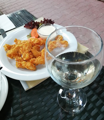 Opinii despre Апартаменти “Friends” în Тетевен - Ресторант