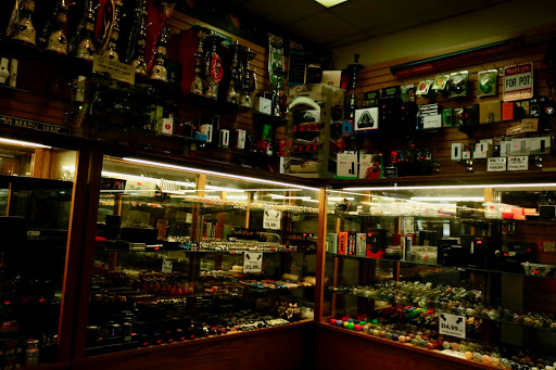 Tobacco Shop «Twilight Zone», reviews and photos, 1630 El Camino Real, San Bruno, CA 94066, USA