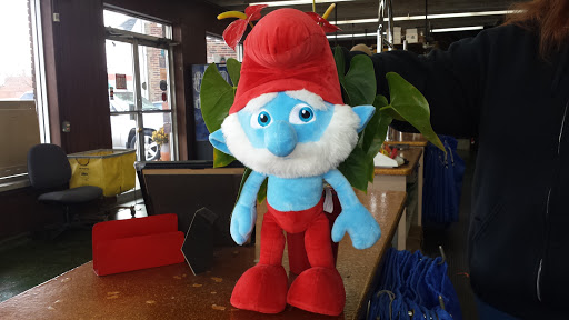 Dry Cleaner «Jay Dee Cleaners», reviews and photos, 878 E 222nd St, Euclid, OH 44123, USA