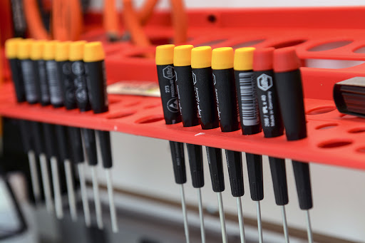 Mobile Phone Repair Shop «CPR Cell Phone Repair Coon Rapids», reviews and photos, 12689 Riverdale Blvd #204, Coon Rapids, MN 55448, USA