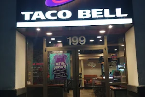 Taco Bell image