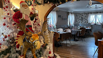 Atmosphère du Restaurant français Hostellerie du Cerf Blanc à Neuhaeusel - n°2
