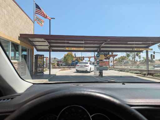 Quick Quack Car Wash en Perris