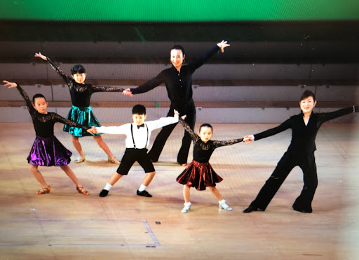 ダンススクール Sakata Queen Dance School