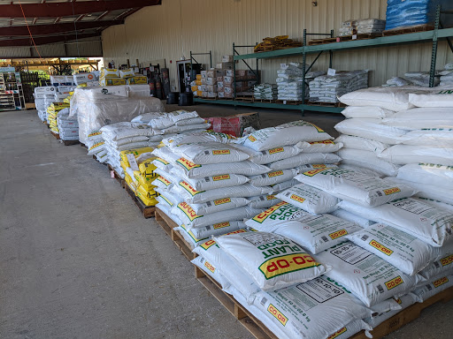 Farm Equipment Supplier «Maury Farmers Co-Op», reviews and photos, 423 Westover Dr, Columbia, TN 38401, USA