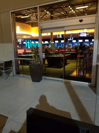 Restaurant «Main Event Entertainment», reviews and photos, 24401 Katy Fwy, Katy, TX 77493, USA