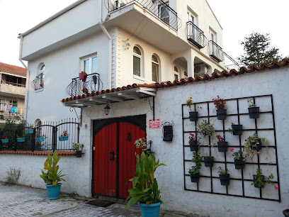 Villa Sapanca Butik Konukevi -Kırmızı Kapı