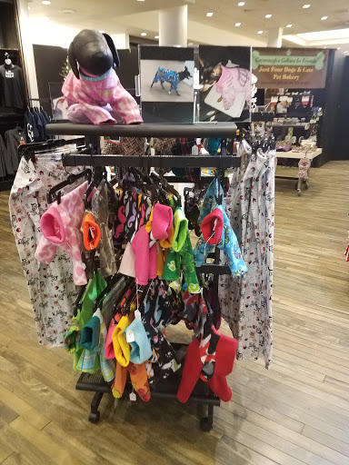 Shopping Mall «Colonial Park Mall», reviews and photos, 4600 Jonestown Rd, Harrisburg, PA 17109, USA