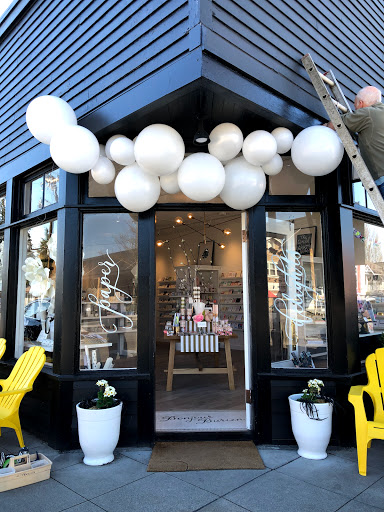 Paper Delights, 2205 N 45th St B, Seattle, WA 98103, USA, 